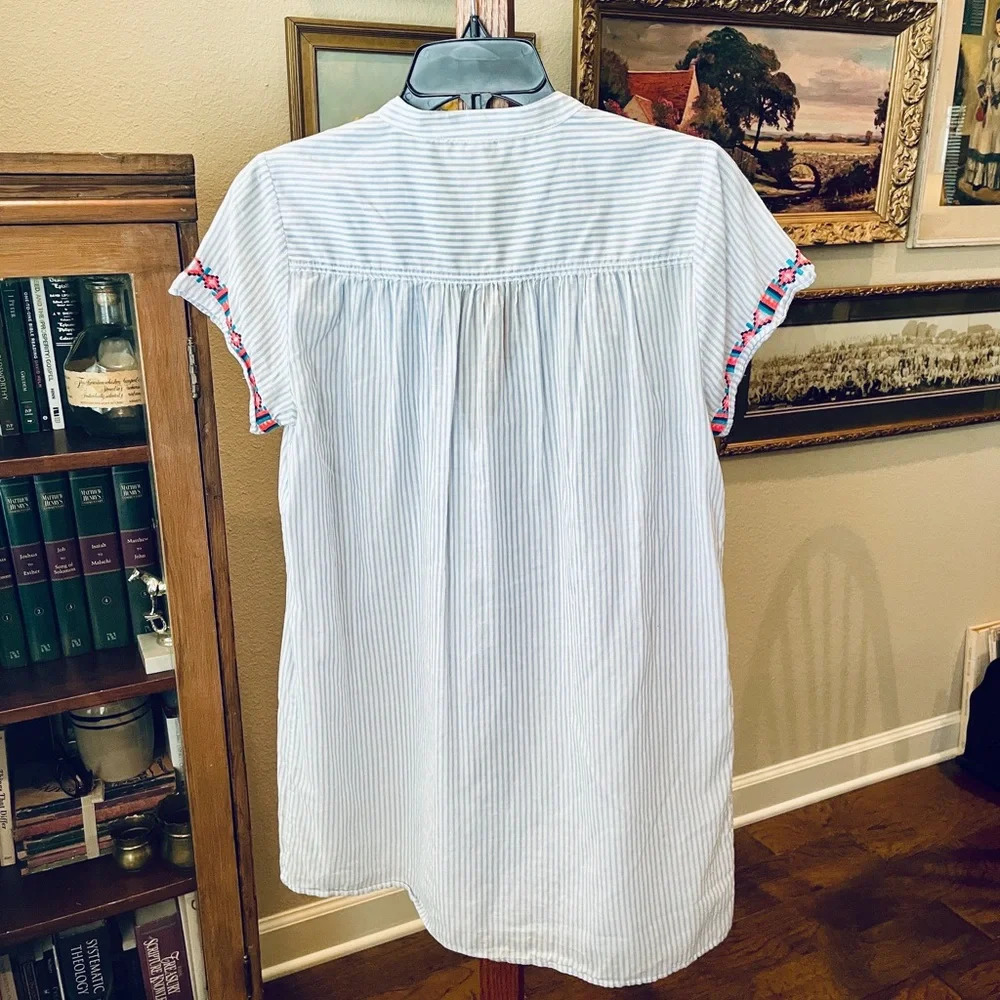 J. Crew short sleeve v-neck embroidered mini tunic dress SZ S blue white pink - Picture 6 of 8